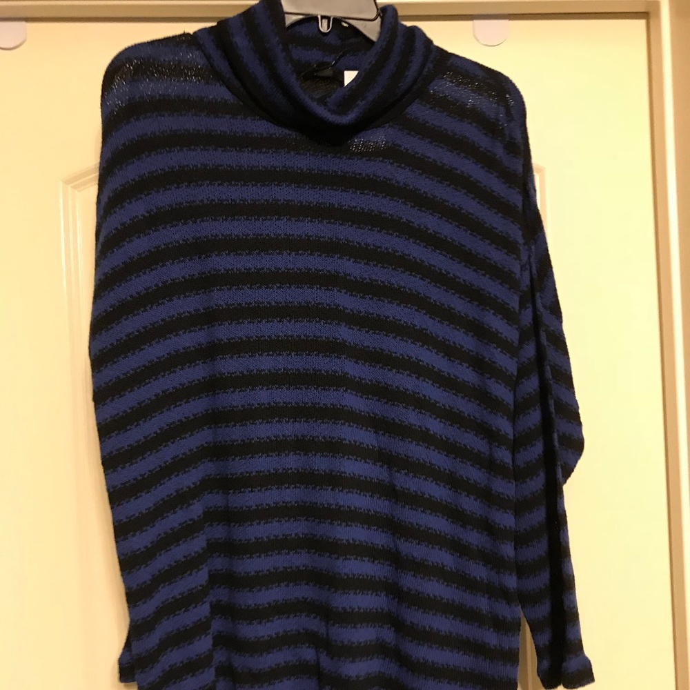 NWT Intro Blue & Black Striped Sweater X-Large
